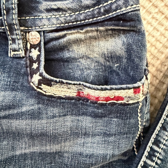 Miss Me Mid-Rise Boot Jeans - Picture 2 of 7